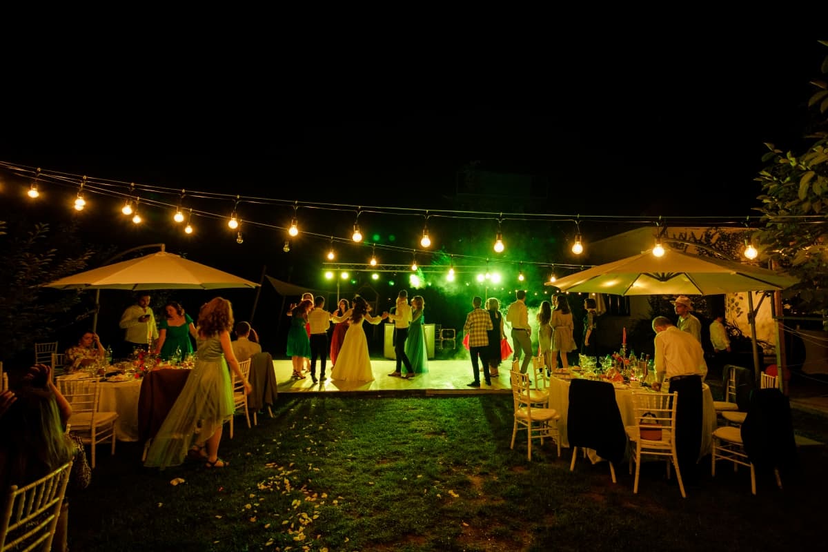 Gradina cu lavanda - locatie pentru nunti in Afumați, Ilfov