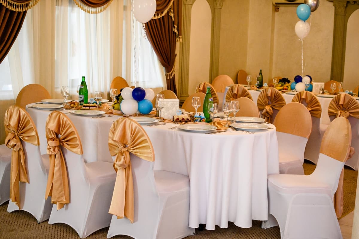 Romantic - locatie pentru nunti in 