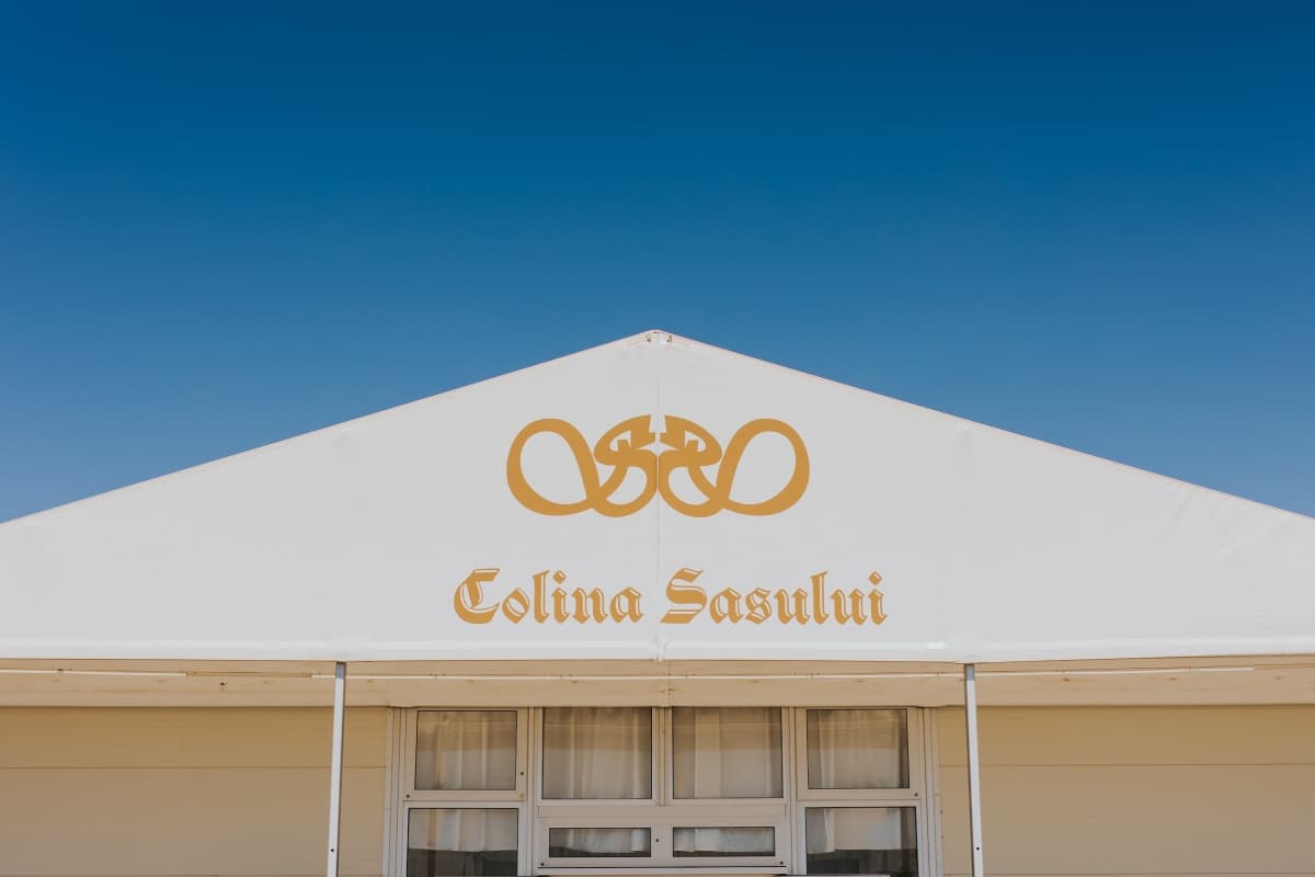 Fotografie de Besenyei Norbert la Colina Sasului