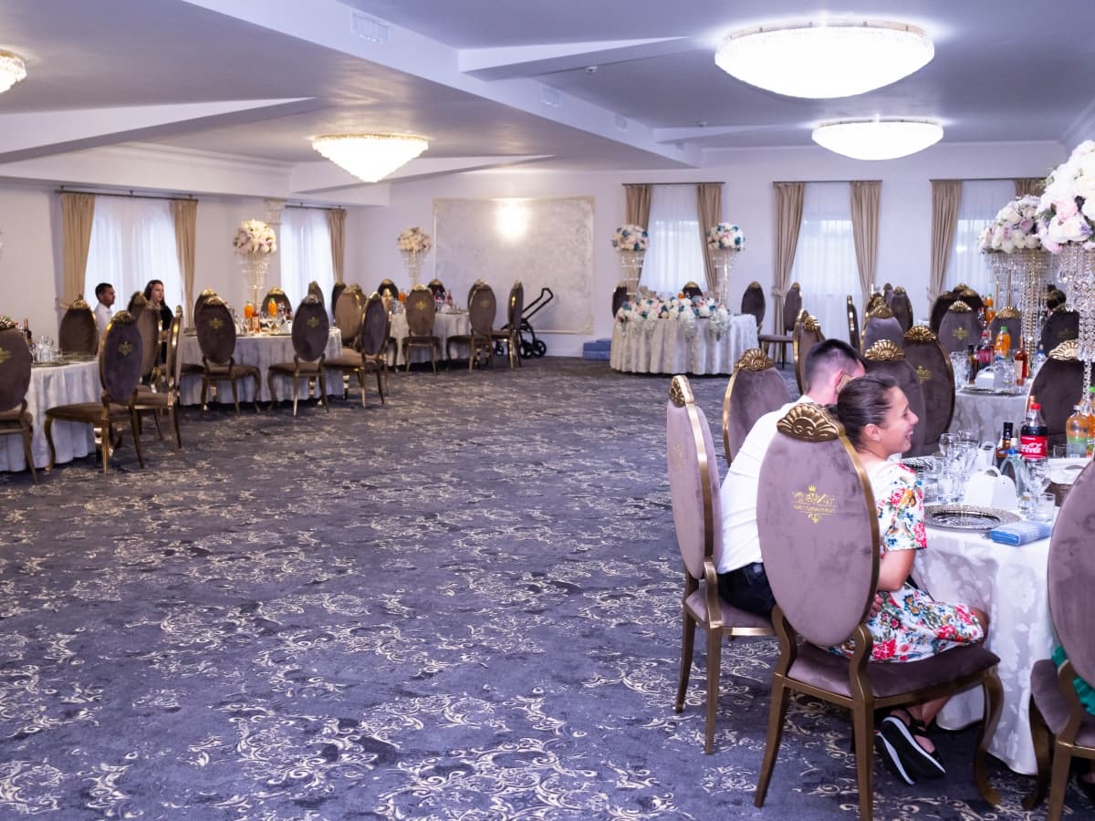 Fotografie de Cornel Marian la King's Garden Events