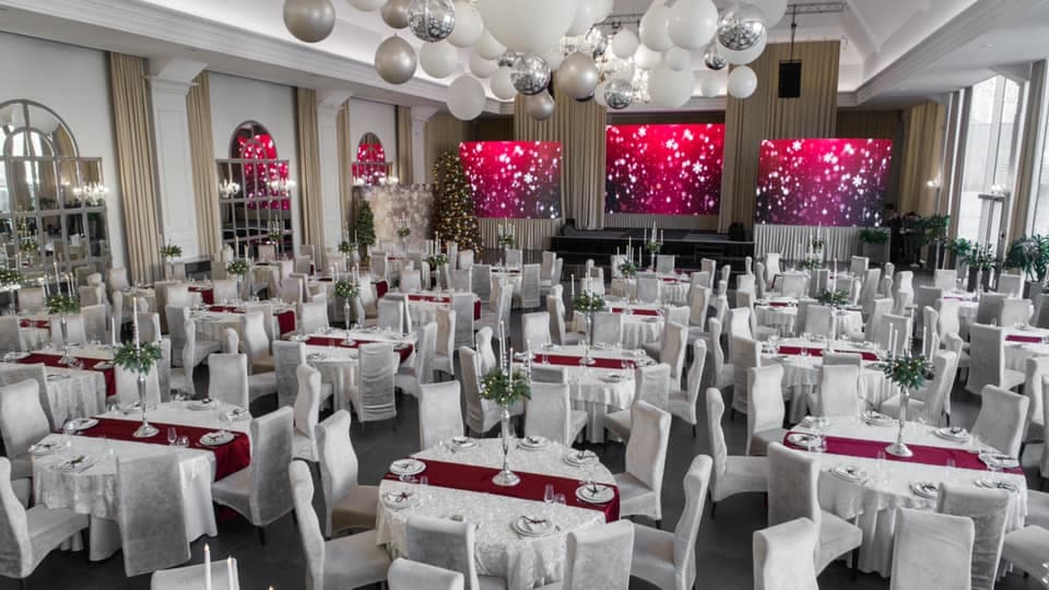 Fotografie de VIPNUNTA la Capitoles Park