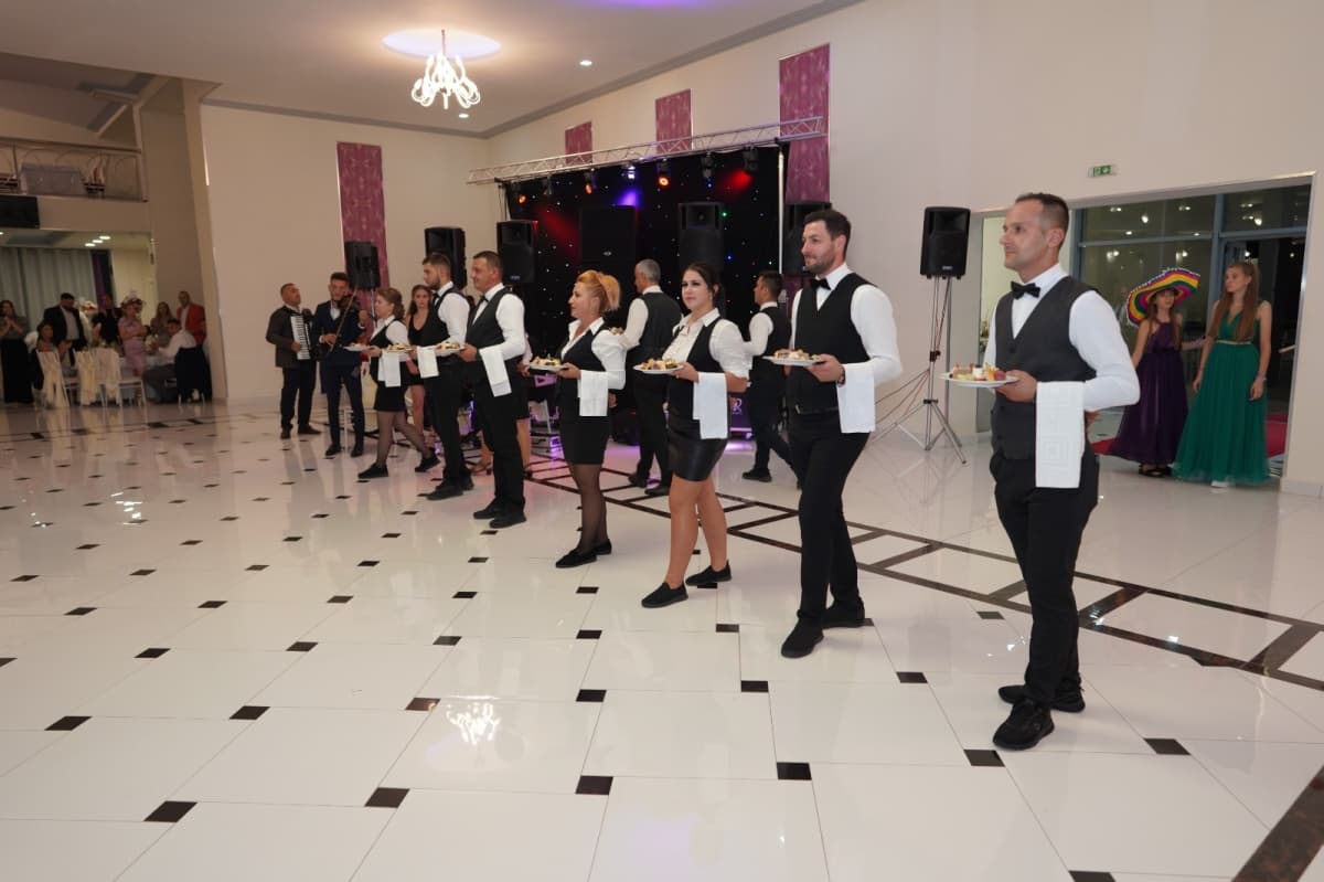  Orhideea - locatie pentru nunti in Buzău, Buzău