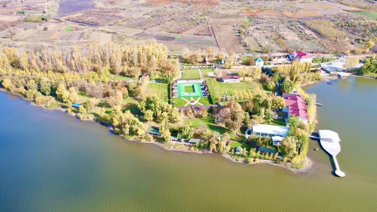 Fotografie de VIPNUNTA la Complexul Turistic Costesti