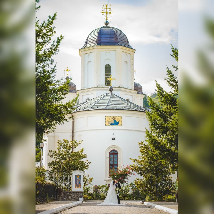 Catedrala Arhiepiscopala - locatie pentru nunti in Râmnicu Vâlcea, Vâlcea