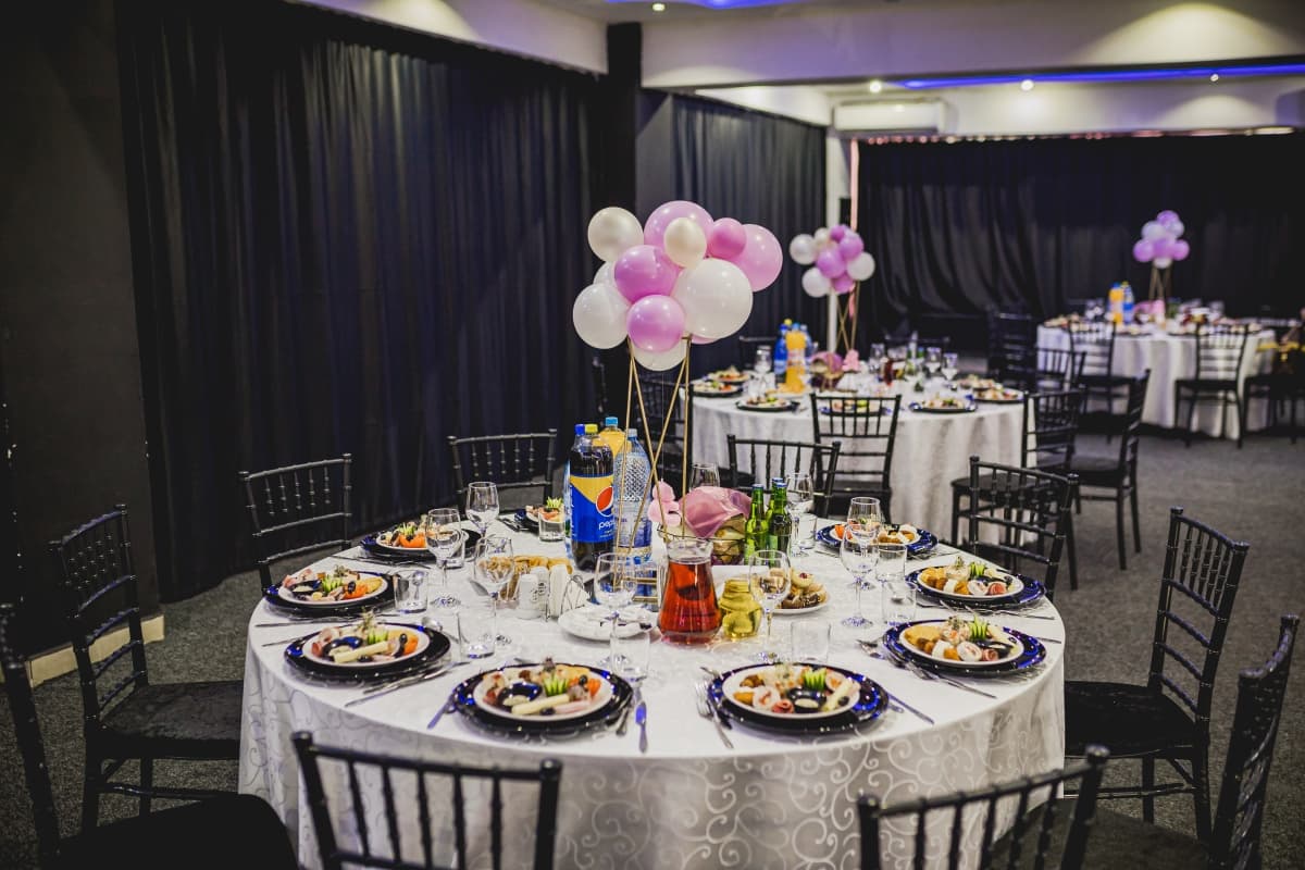 Fotografie de Your Story la Restaurant Forever