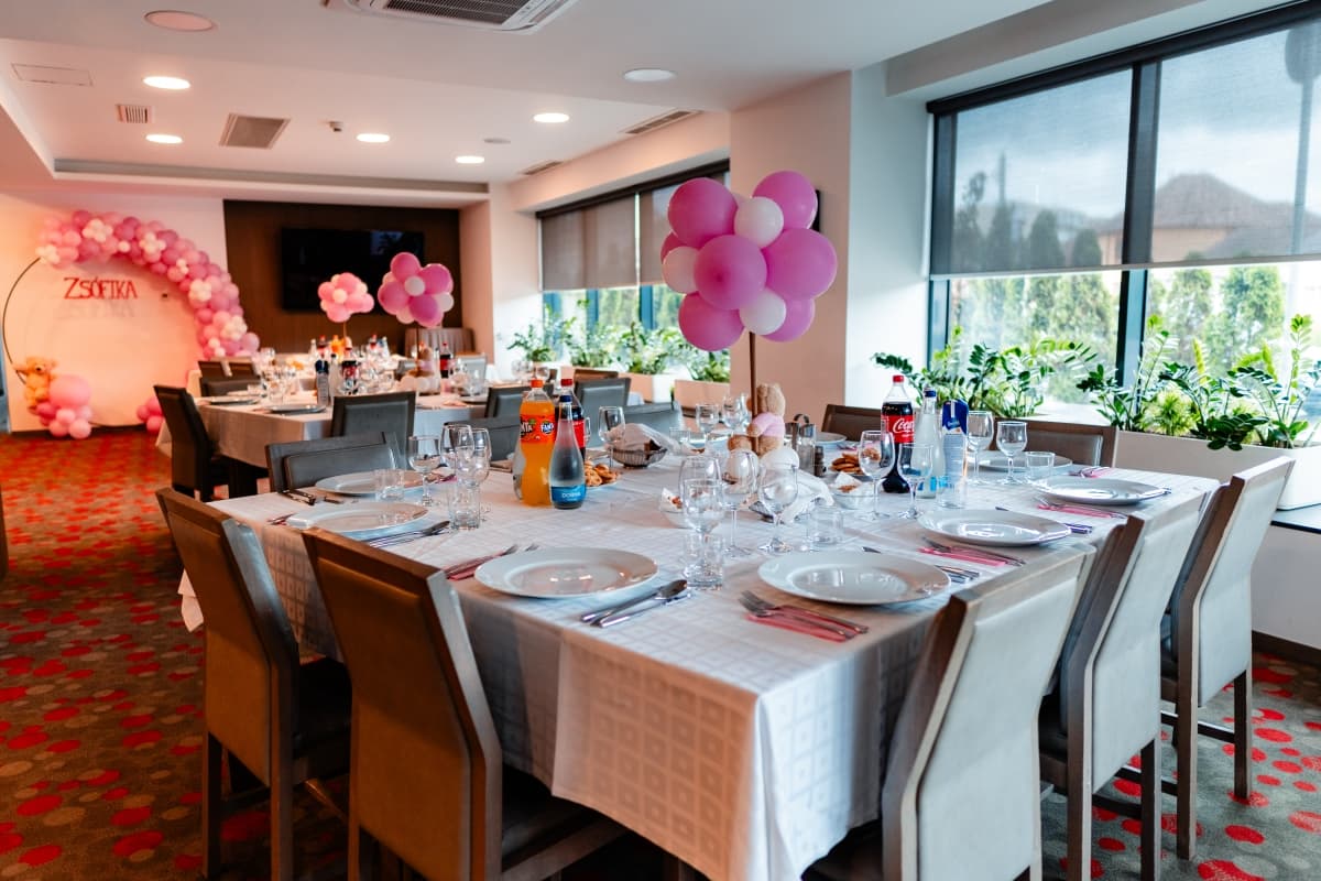 Fotografie de Ujfalvi Szilard  la Hotel Tempo