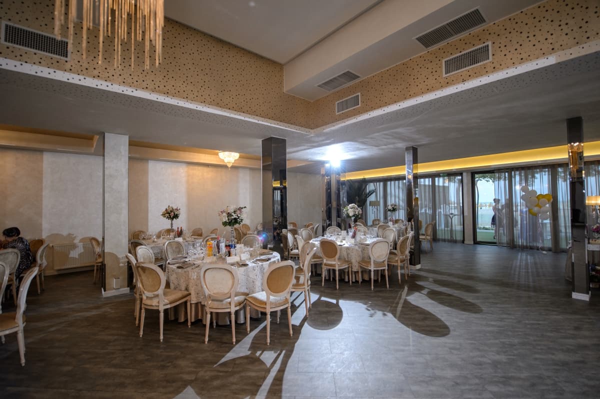 Fotografie de Bogdan Roth Octavian la Restaurant Mandala Events