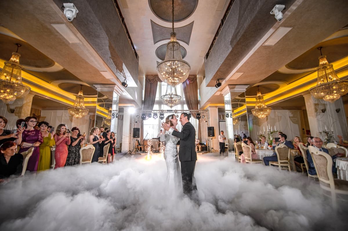 Fotografie de Bogdan Roth Octavian la Imperial Events