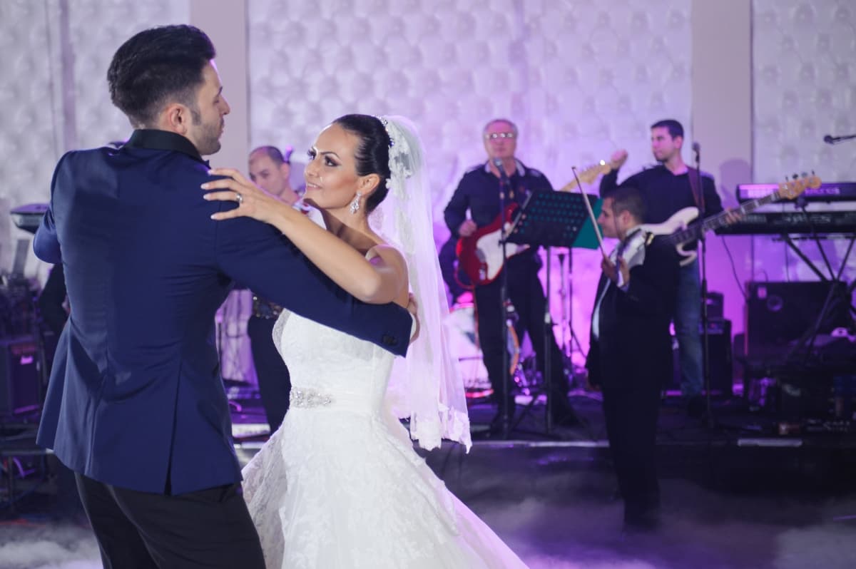 Fotografie de Bogdan Roth Octavian la Jubile The Ballroom