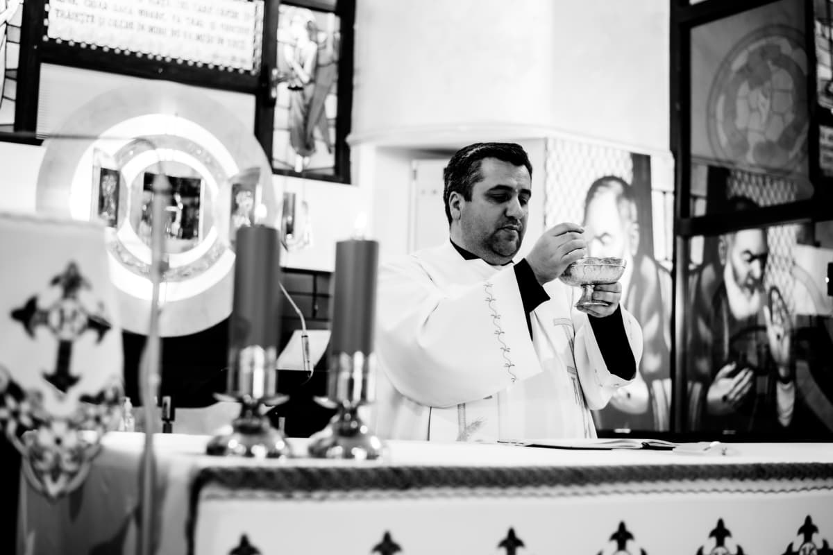 Biserica Sf Pius din Pietrelcina Valea Lupului - locatie pentru nunti in Valea Lupului, Iași