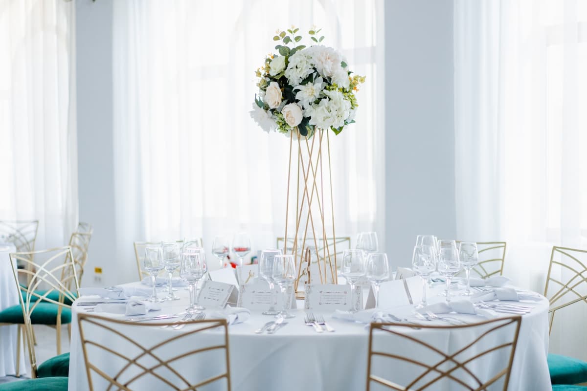 Lebada - Centrul Familia - locatie pentru nunti in Pantelimon, Ilfov