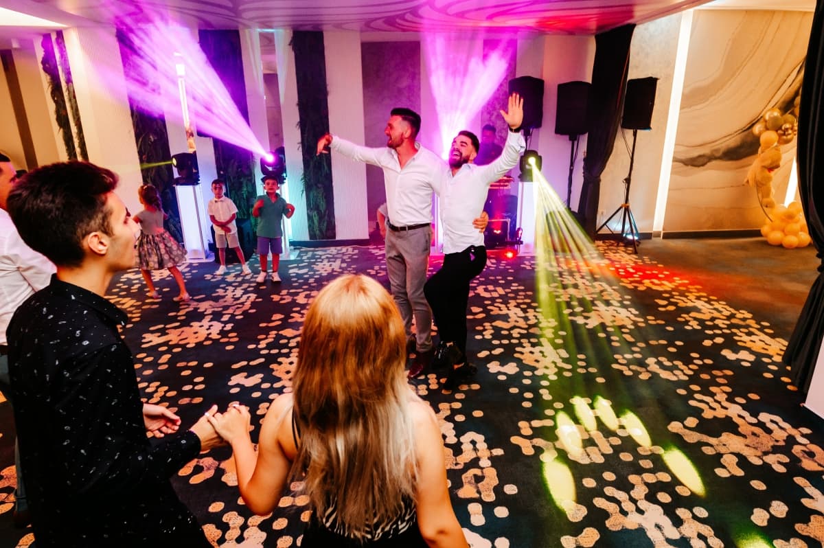 Fotografie de Catalin Chiriac la Casa Budisteanu