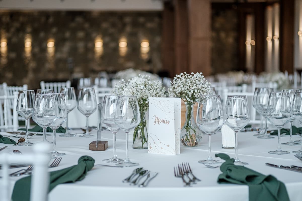 Podu' cu lanturi - locatie pentru nunti in Bacău, Bacău