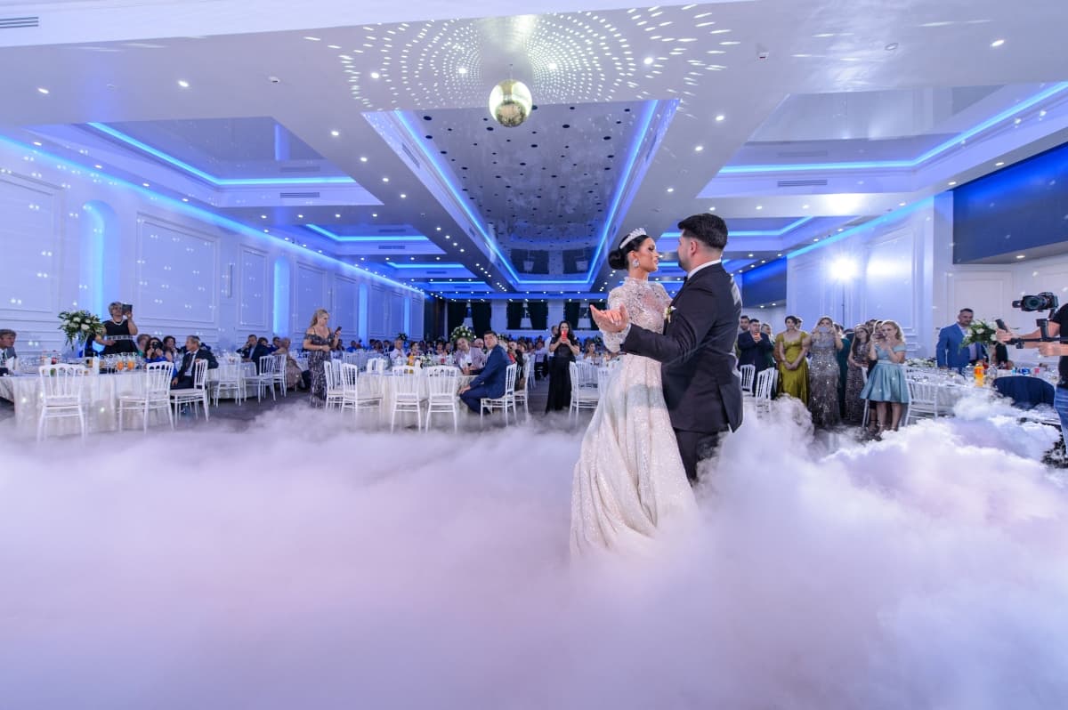 Fotografie de Bogdan Roth Octavian la Royal Club