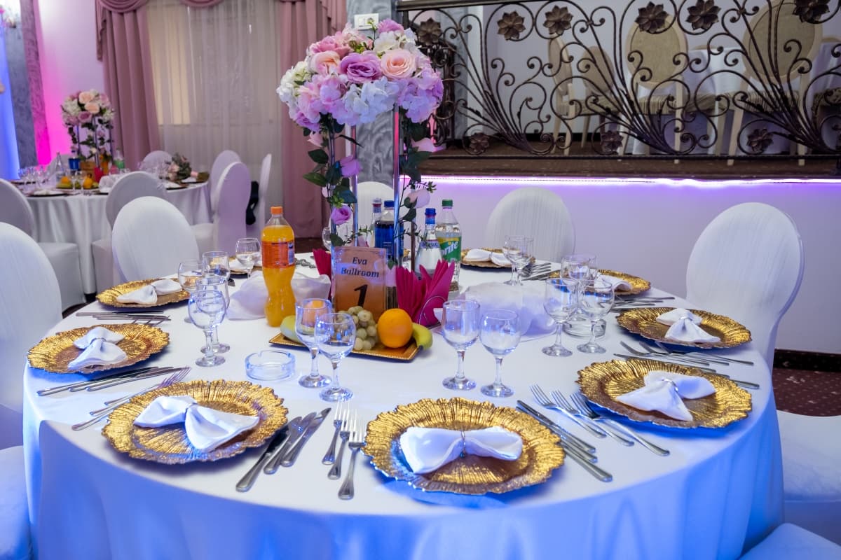 Fotografie de Media Recording Studio  la Eva Ballroom 