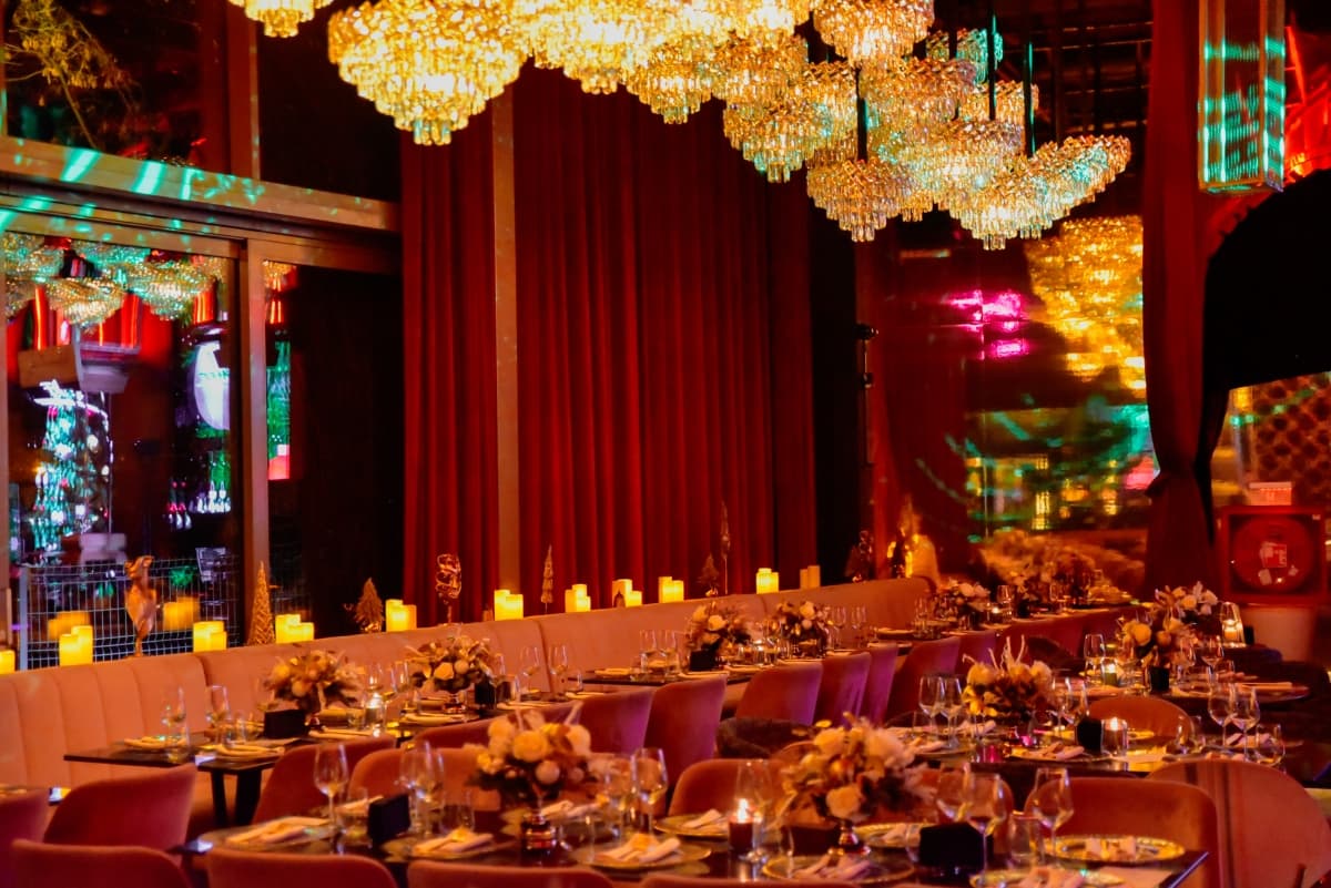 Fotografie de Eugen Elisei la Nuba White