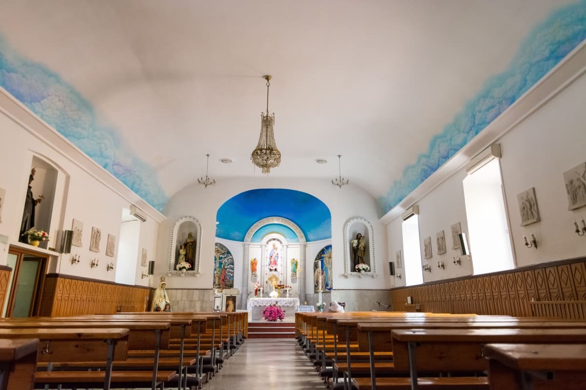 Parohia Romano-Catolica Sf. Fecioara Maria, Regina - locatie pentru nunti in București, București