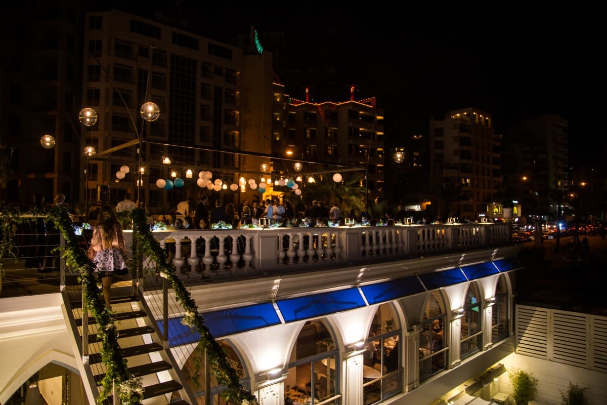 Fotografie de ZOOMER STUDIO la Boulevard Beirut Café 