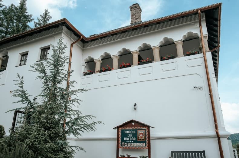 Fotografie de Liana Ivanov Photography la Conacul lui Maldar