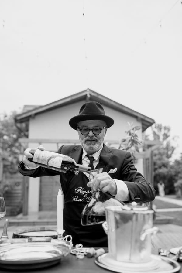 Fotografie de District One Stories la By the Lake