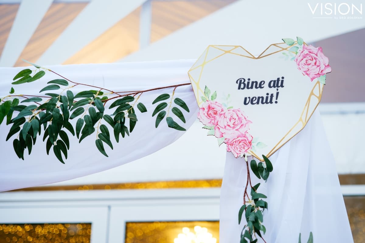 Fotografie de Vision Photography By Geo Dolofan la Restaurant Iezer