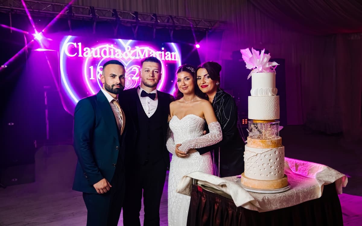 Fotografie de Ema &amp; Gabriel Voicu la Restaurant Magic GT 