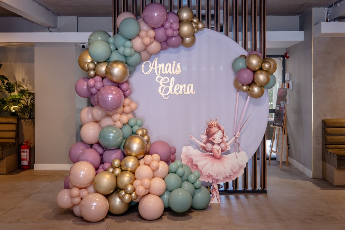 Fotografie de ZOOMER STUDIO la Naan