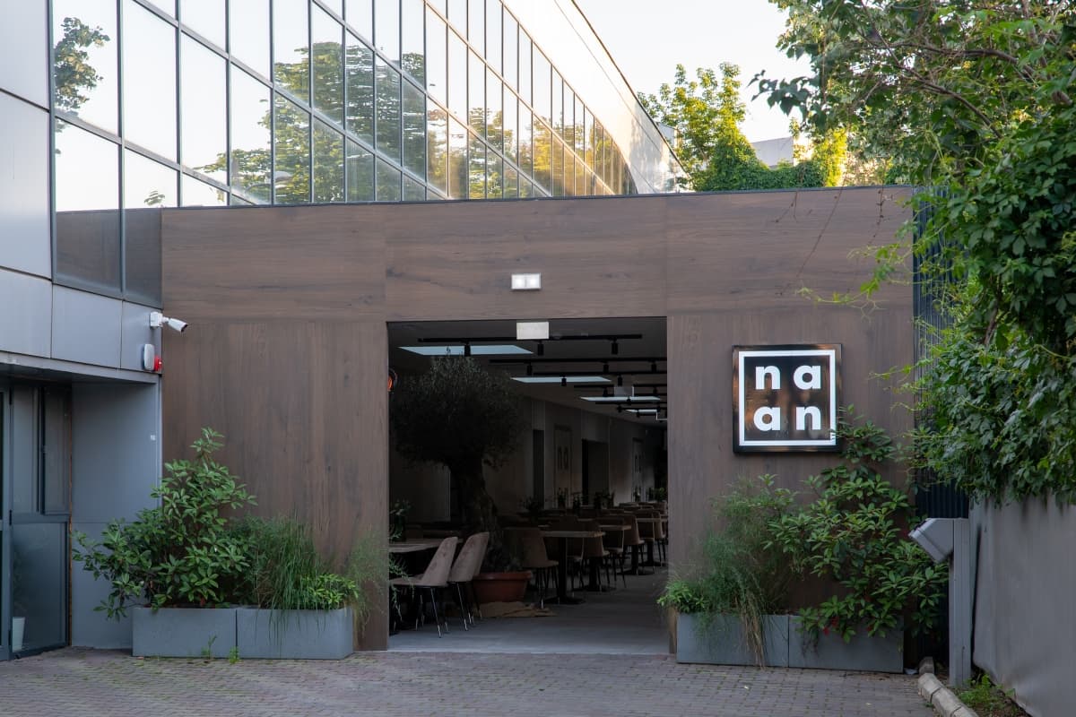 Fotografie de ZOOMER STUDIO la Naan