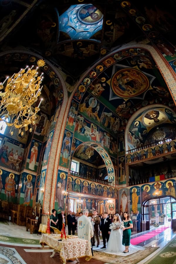 Fotografie de ArtaFilmării la Biserica Sf Iulian din Tars