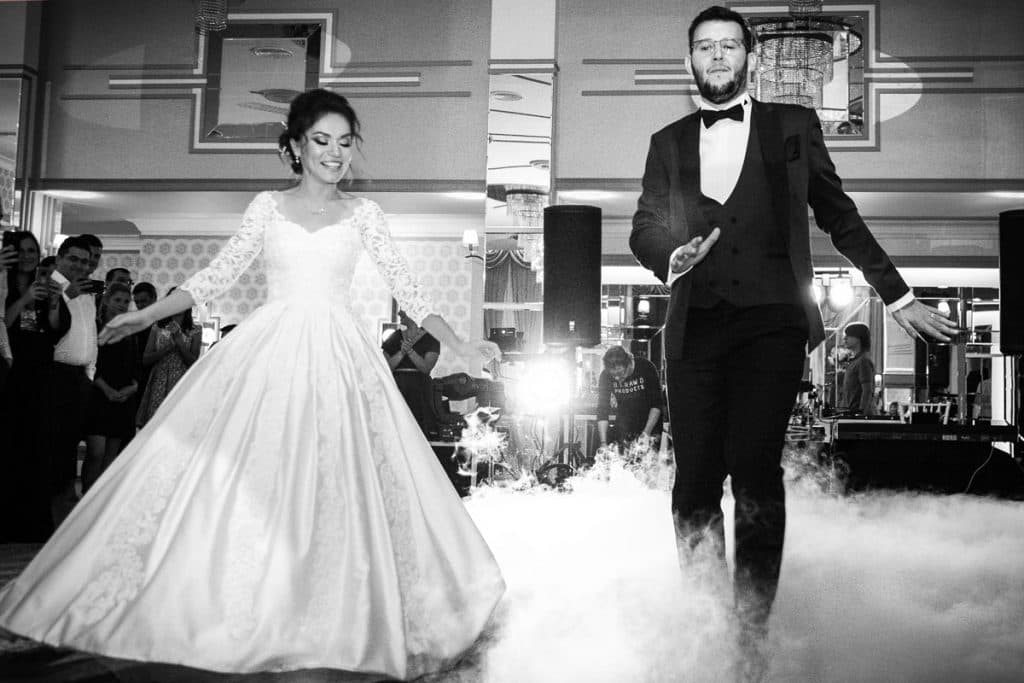 Fotografie de ZOOMER STUDIO la American Ballroom - Bulevardul Basarabia