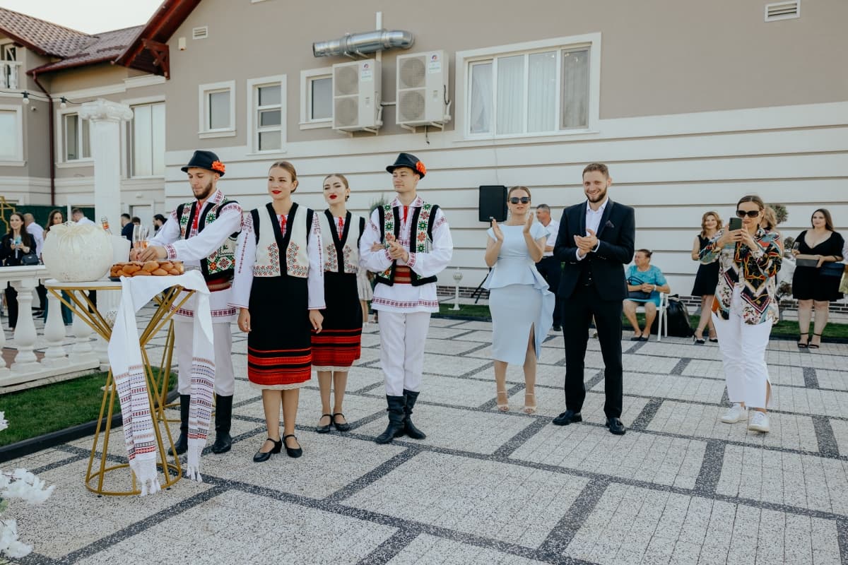Fotografie de Sergiu Cotruta la BallRoom POEMA 