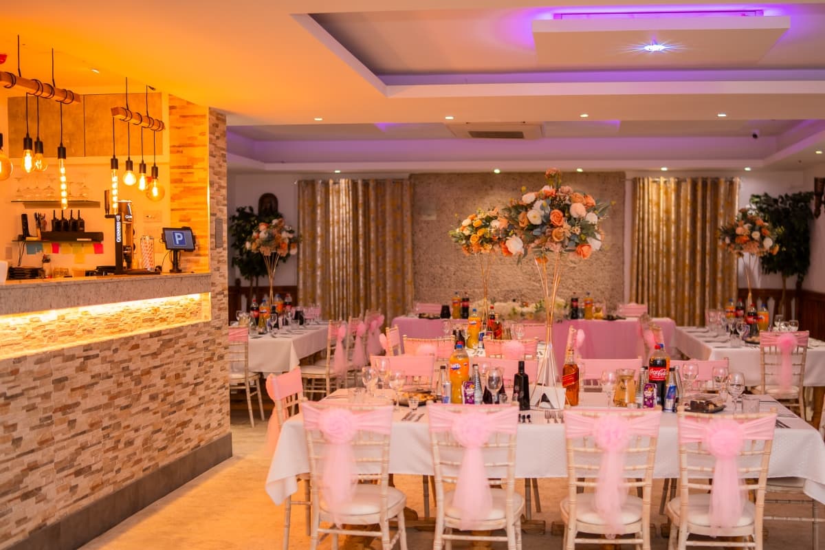 Casa Romaneasca Restaurant  - locatie pentru nunti in England