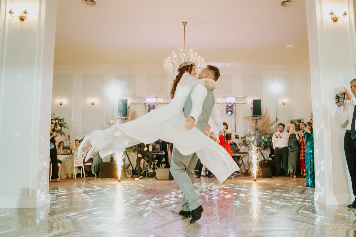 Fotografie de Sebastian Purusniuc Fotograf la Victoria Ballroom