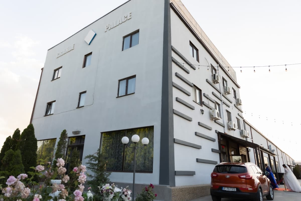 Fotografie de Fotograf Marius Mihalache la Grande Palace Ballroom