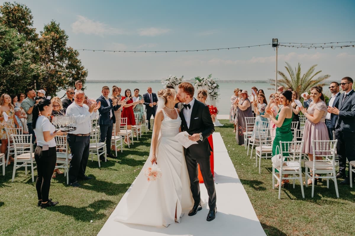 Fotografie de Razvan Balus - ZVAN Weddings la IMAGO Mamaia