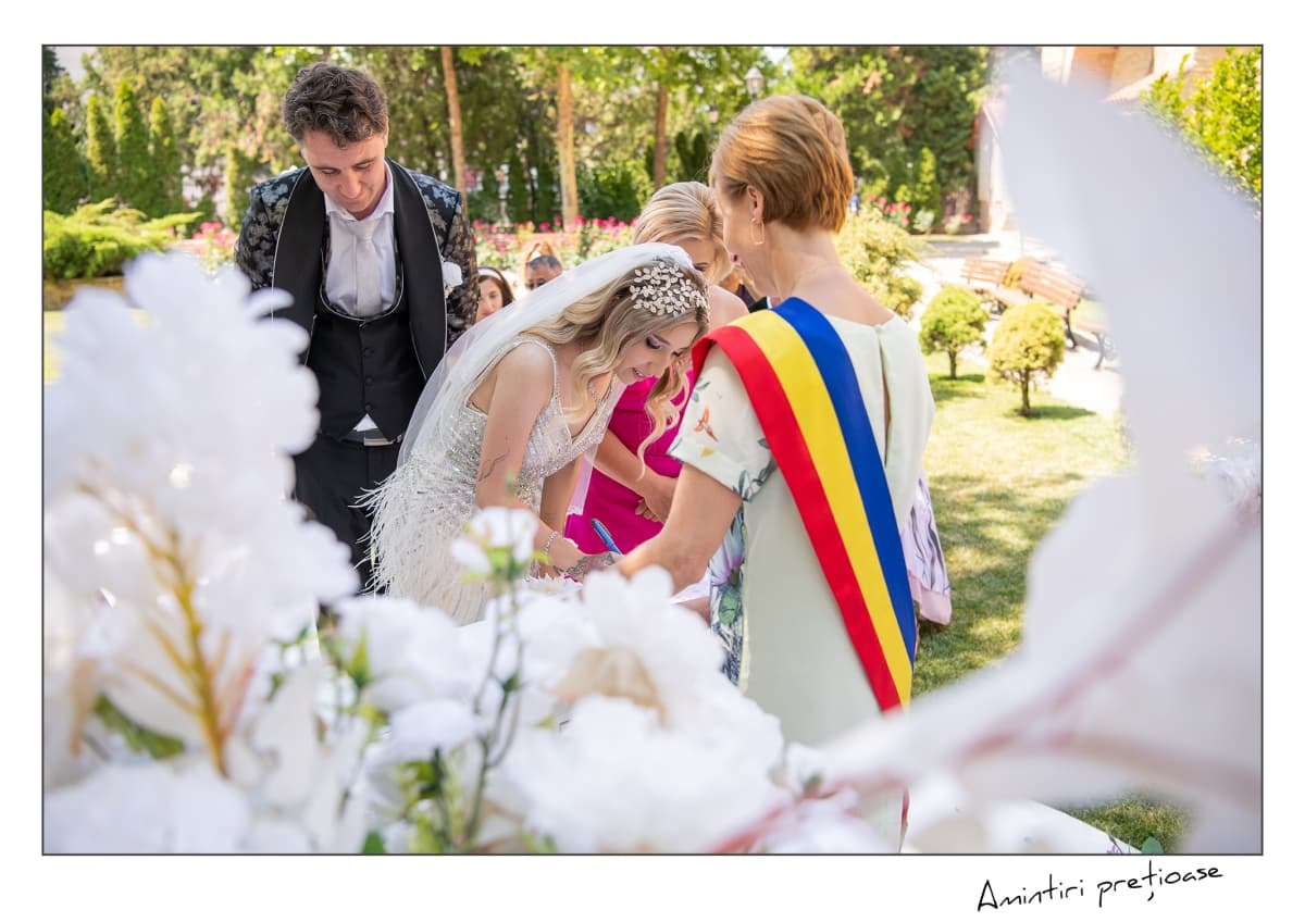 Fotografie de Amintiri Pretioase Studio Foto &amp; Video la Biserica Sfantul Sava 