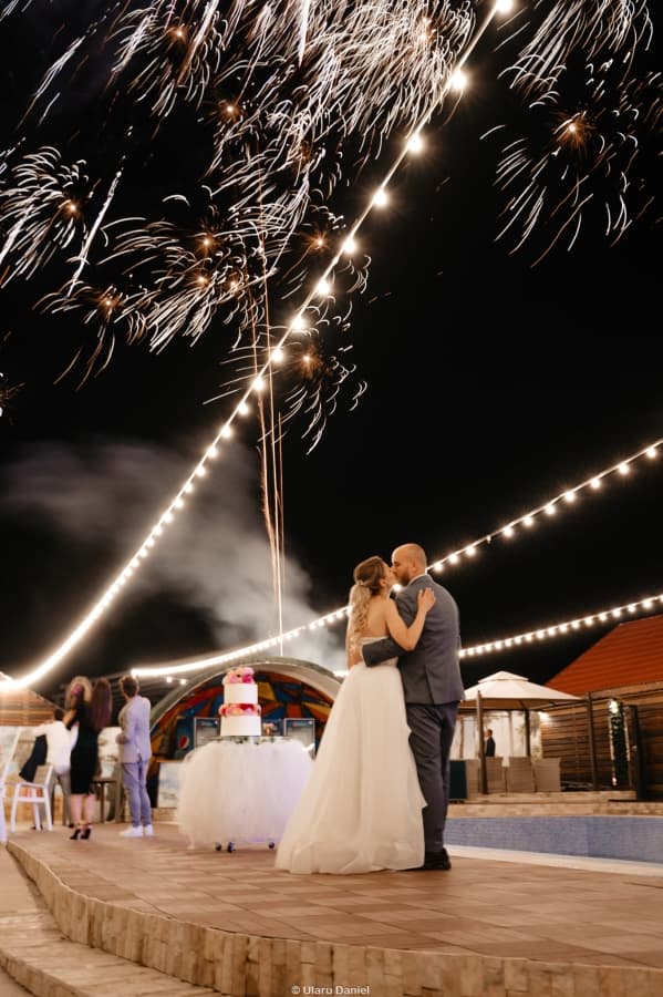 Pensiunea Axa Alex - locatie pentru nunti in Stăneşti, Gorj