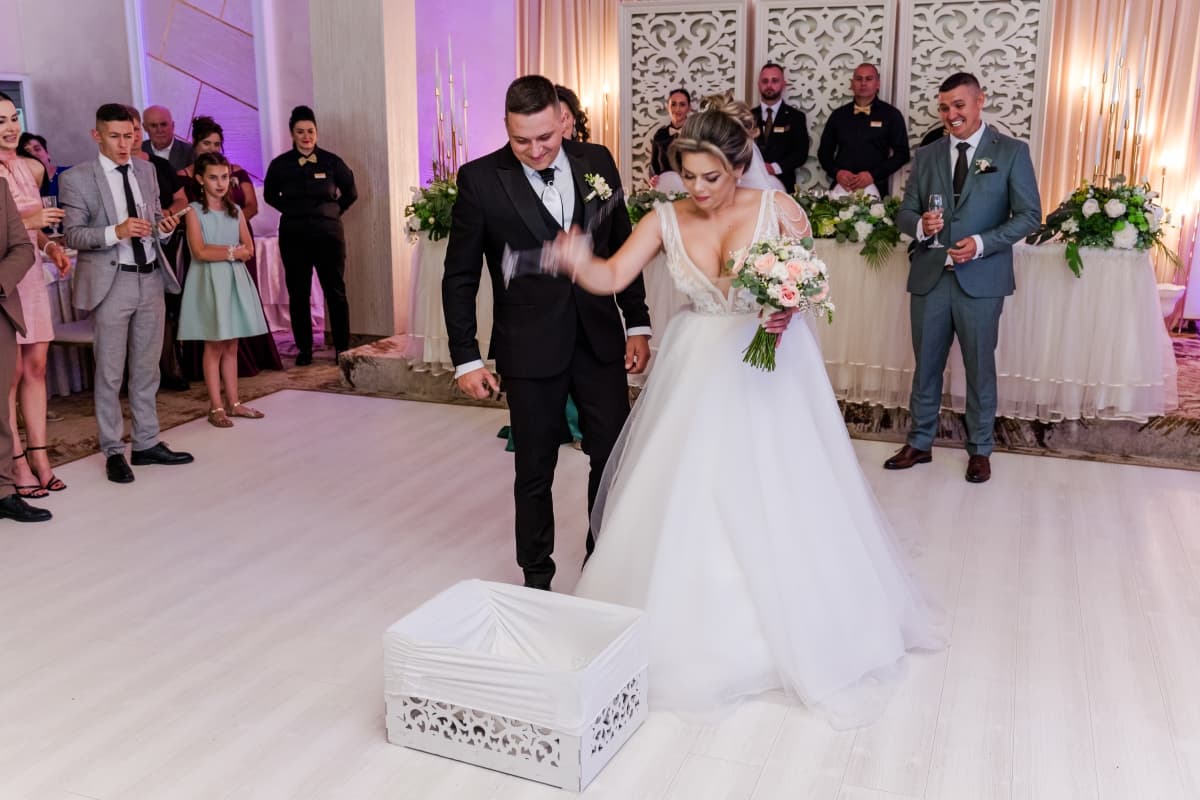 Fotografie de Julia Elisabeth Photography la Emerald Luxury Events