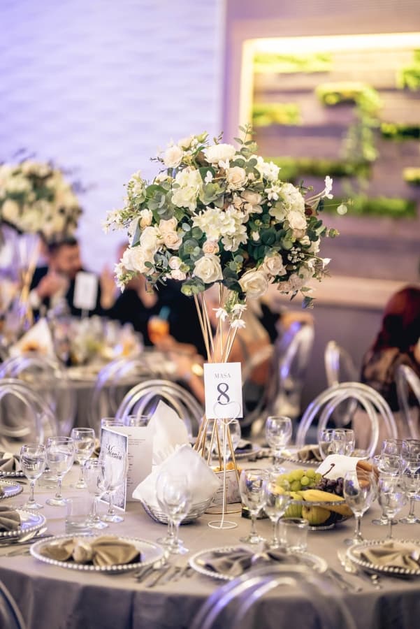 Antique Pool &amp; Restaurant - locatie pentru nunti in Brădeanca, Buzău