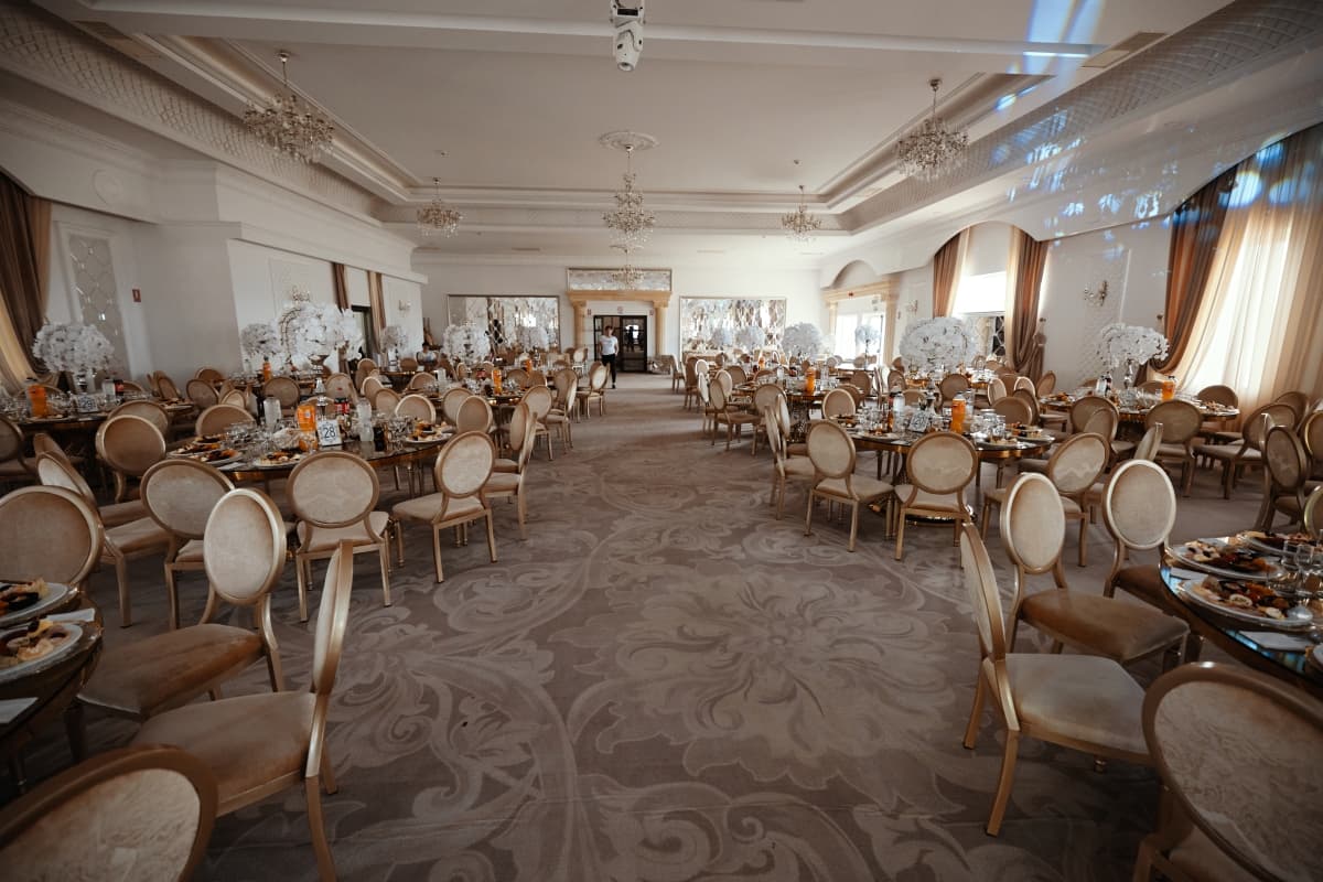 Hotel Imperial Caransebes  - locatie pentru nunti in Caransebeș, Caraș-Severin