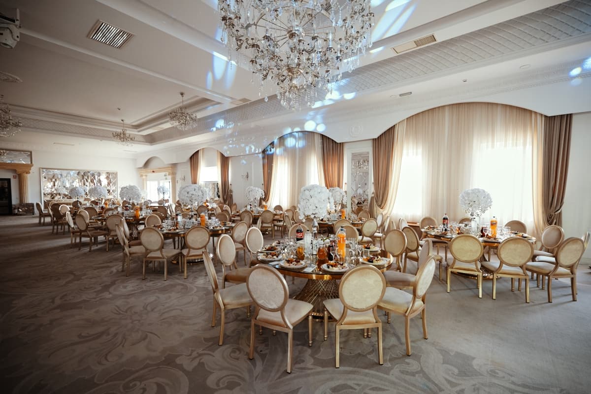 Hotel Imperial Caransebes  - locatie pentru nunti in Caransebeș, Caraș-Severin