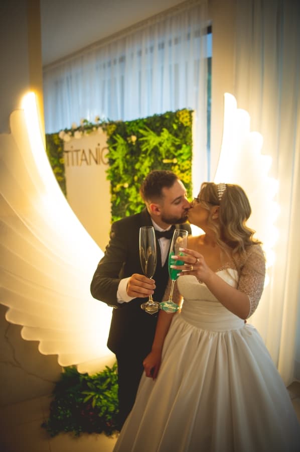 Fotografie de ArtaFilmării la Restaurant Titanic