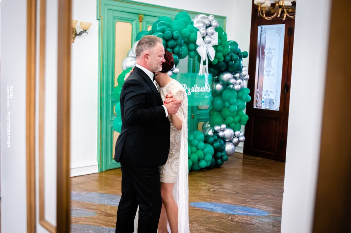 Fotografie de Radu Constantinescu Fotograf la Casa cu Tei