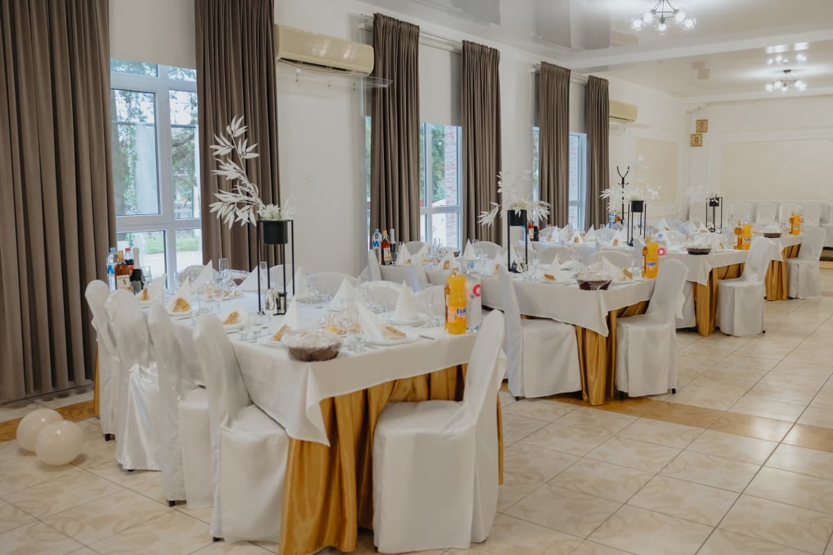 Fotografie de Sergiu Cotruta la Elefsina - Sala de evenimente Sculeni