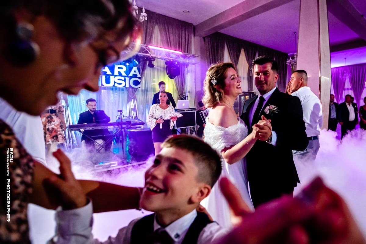 Restaurant Capra Neagra - locatie pentru nunti in Curtea de Argeș, Argeș