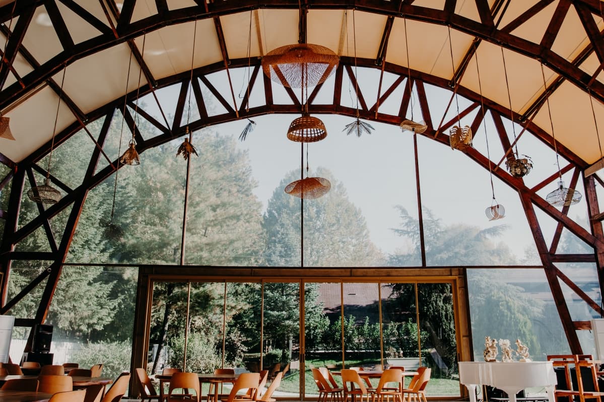 Fotografie de Razvan Balus - ZVAN Weddings la Heaven Snagov - Events by The Lake 