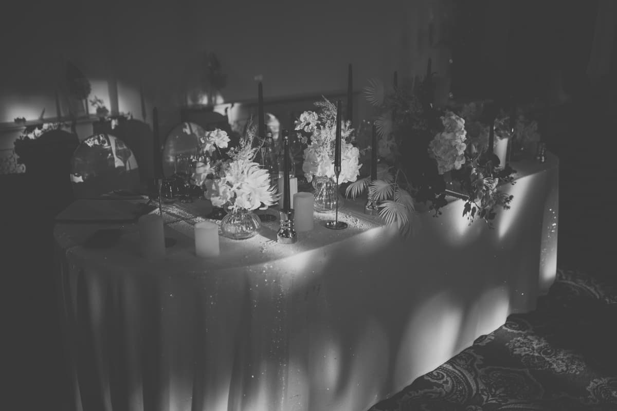 Fotografie de Andrei Chirica - Raian Fine Arts la Cattaleya - Events Hall