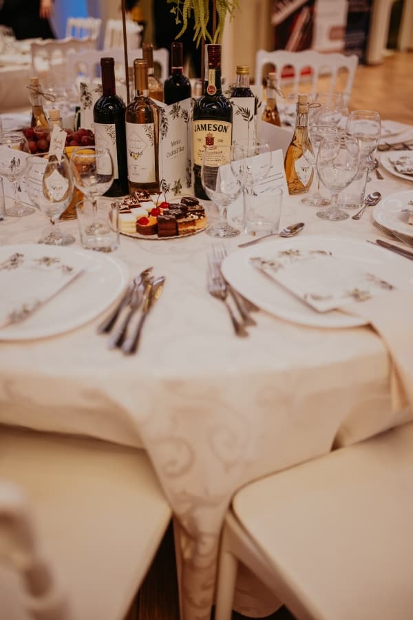 Popasul Mariei - locatie pentru nunti in Lețcani, Iași