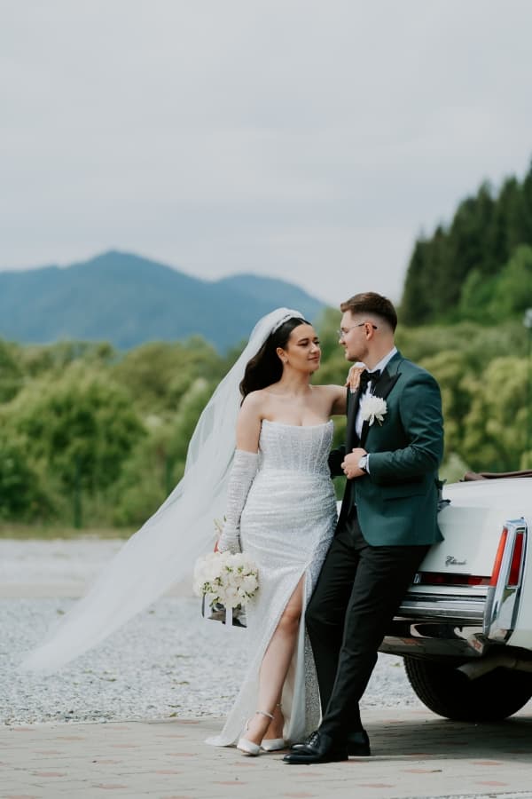 Gradina Mariajelor - locatie pentru nunti in Câmpulung Moldovenesc, Suceava