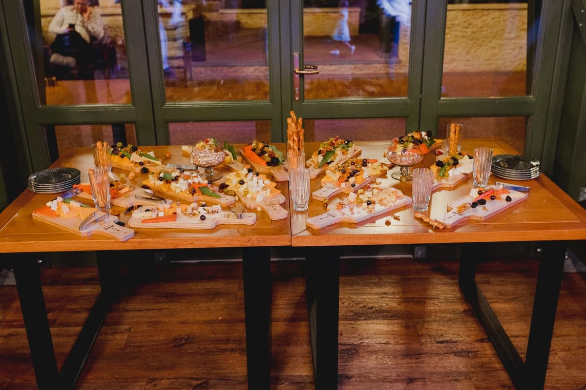 Fotografie de Gabriel Cimpoi la Avo Gastrohan - Hambar - Ballroom